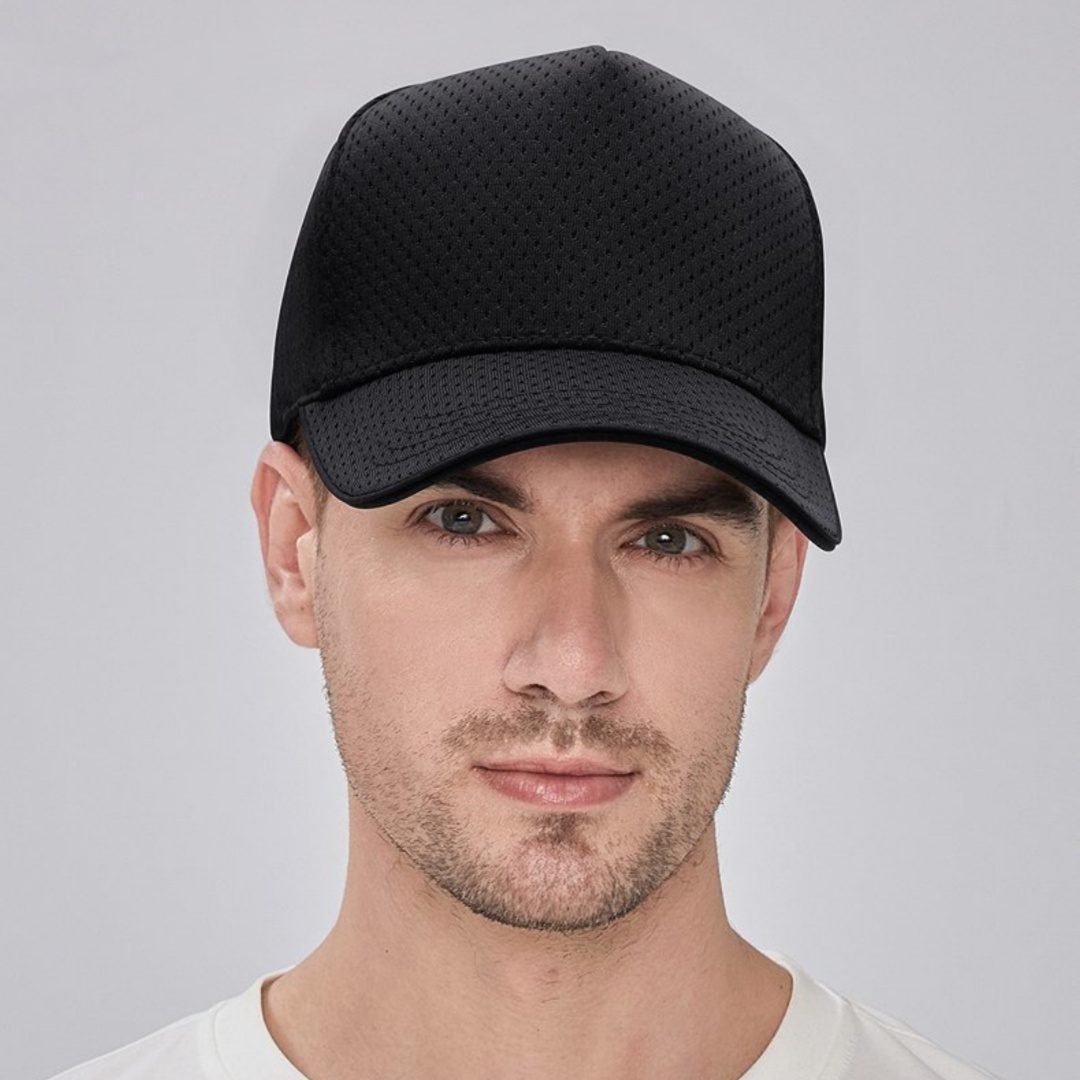 Breathable mesh baseball cap